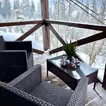 Adriana Chalet *