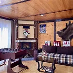 Chalet Adriana