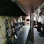 Adriana Chalet *